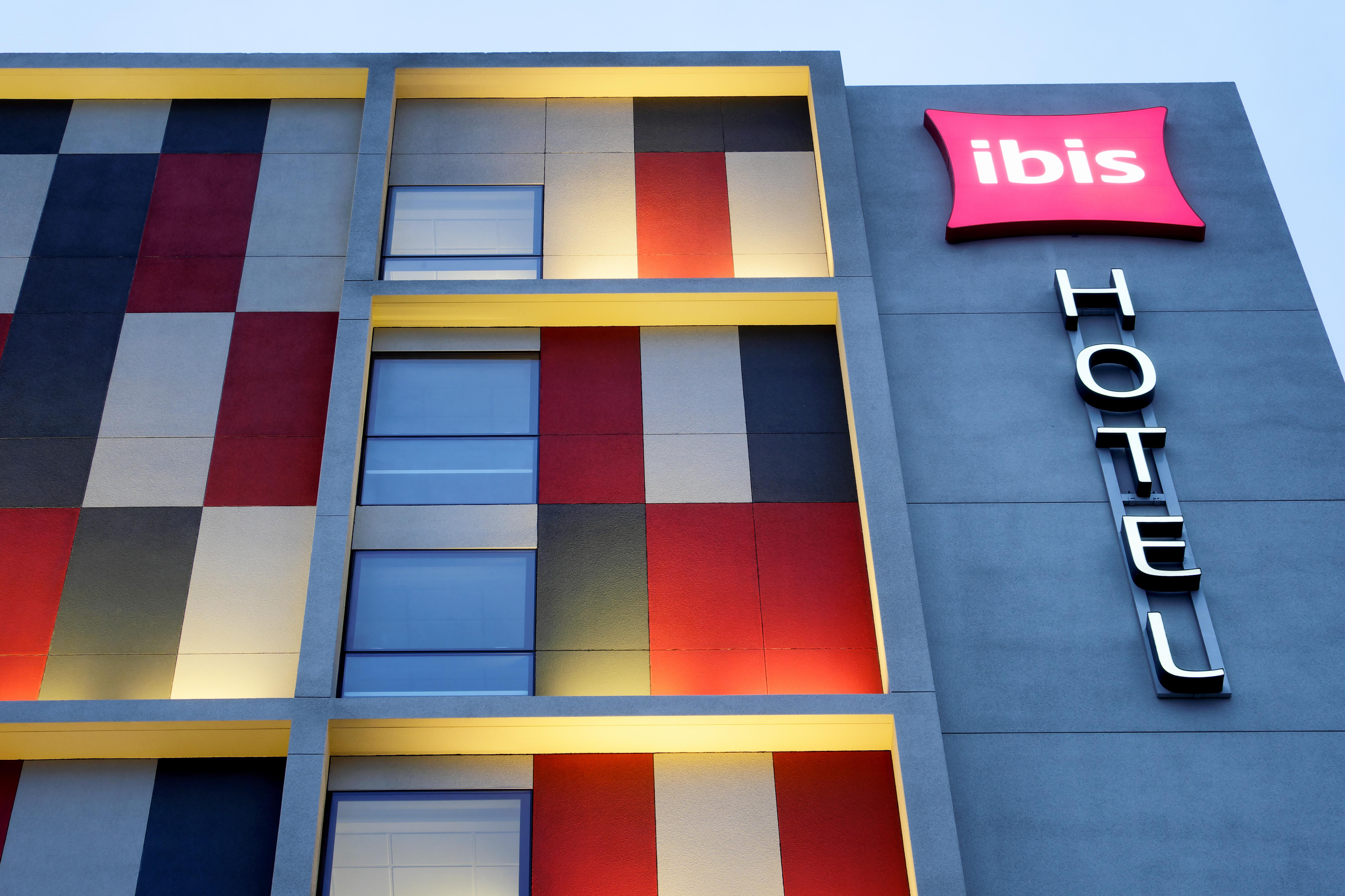 מלון Ibis טרוחיו מראה חיצוני תמונה